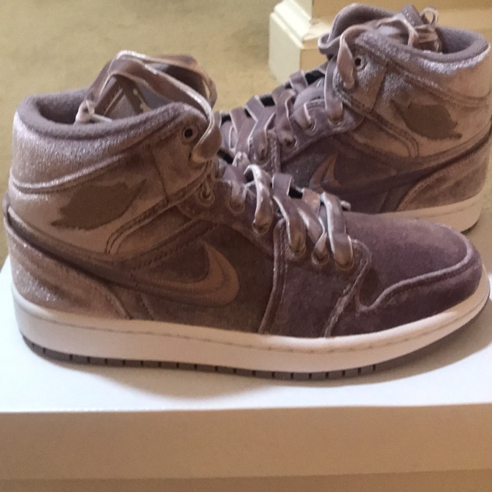 🌸NEW🌸 Nike Air Jordan Sold Out Everywhere Size 5.5